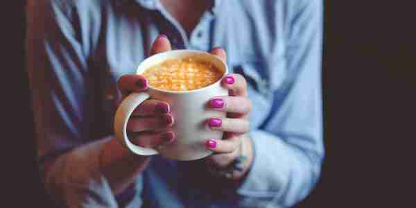 Nail and hand care supported by a better water environment at home
